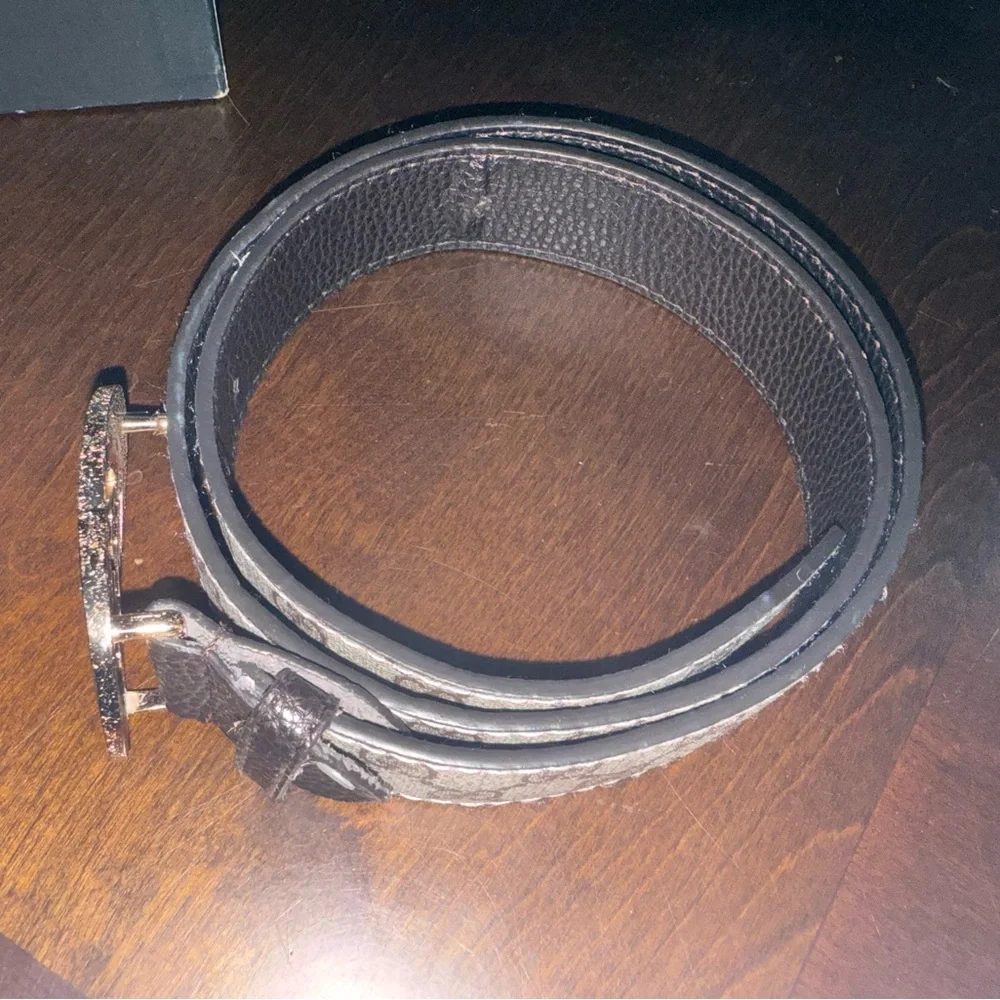 Gucci Double G Reversible Brown Leather Belt-Gold Buckle-Authentic Made in Italy - Picture 2 of 7